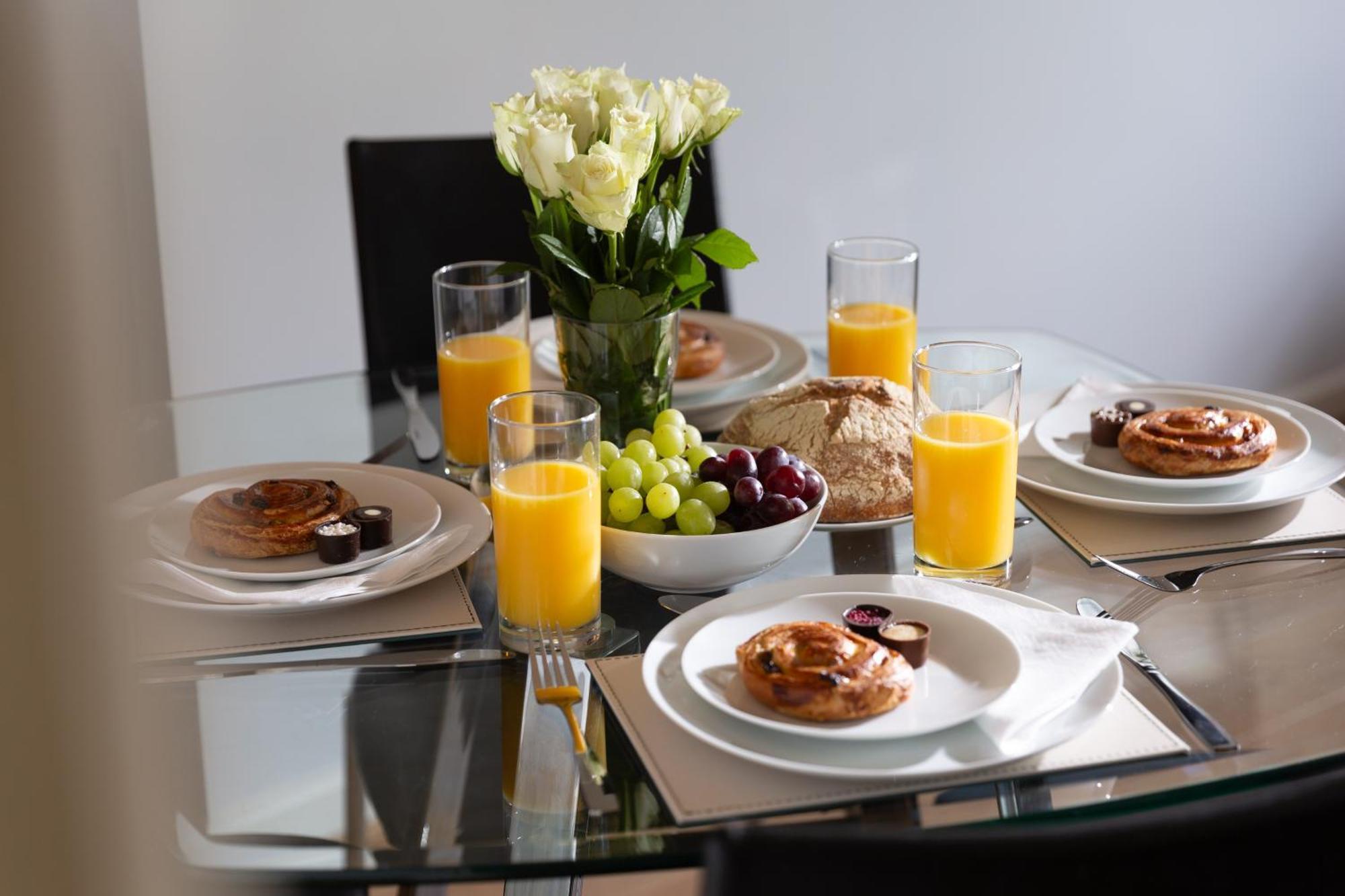 Bootham Court Grade II Duplex Apartment With Free Parking & Wi-Fi - Sleeps 2-6 People Йорк Екстер'єр фото